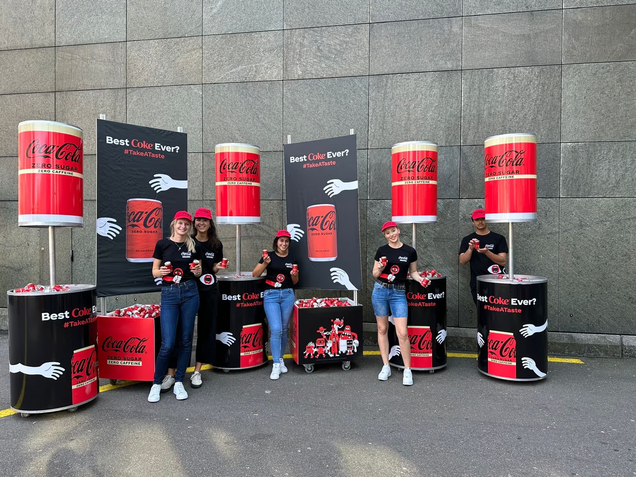 Coke Zero Bahnhof-Sampling - Bild 1