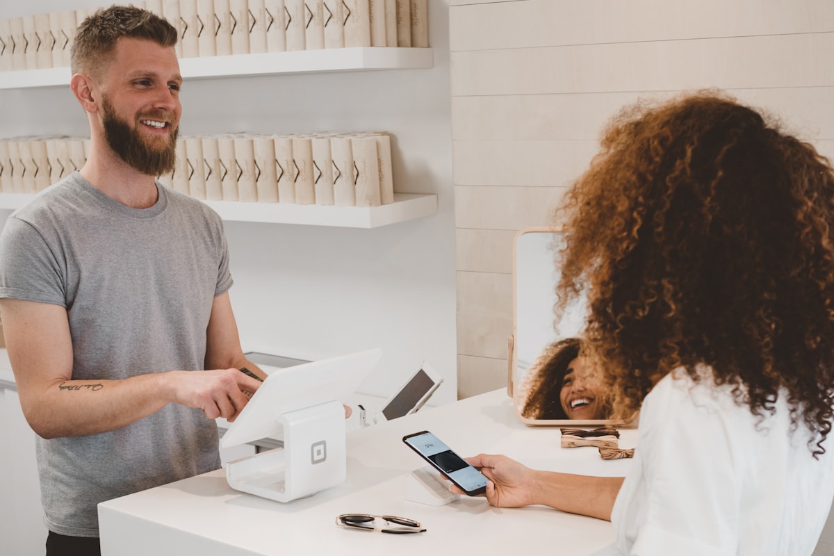 Field Marketing 2026: 5 Trends, die Schweizer Unternehmen kennen müssen