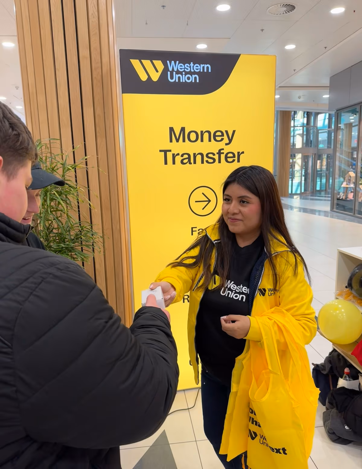 Western Union Standbetreuung – 2